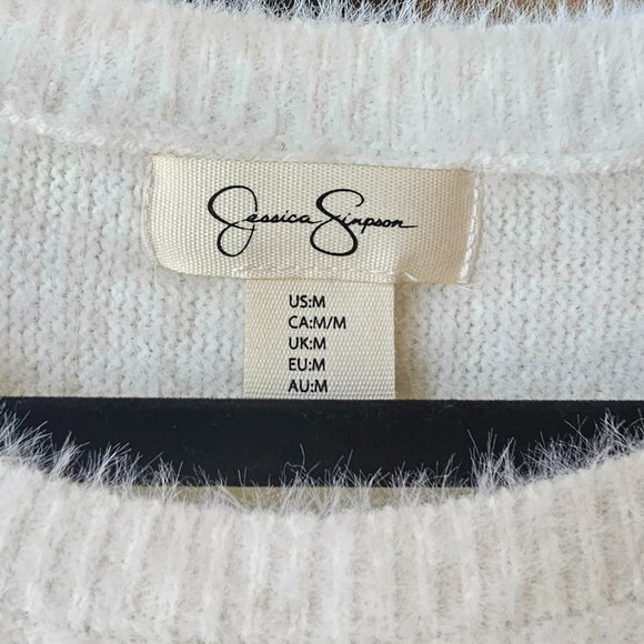 Jessica Simpson White Fuzzy Crew Neck Sweater – Size M - Picture 3 of 3
